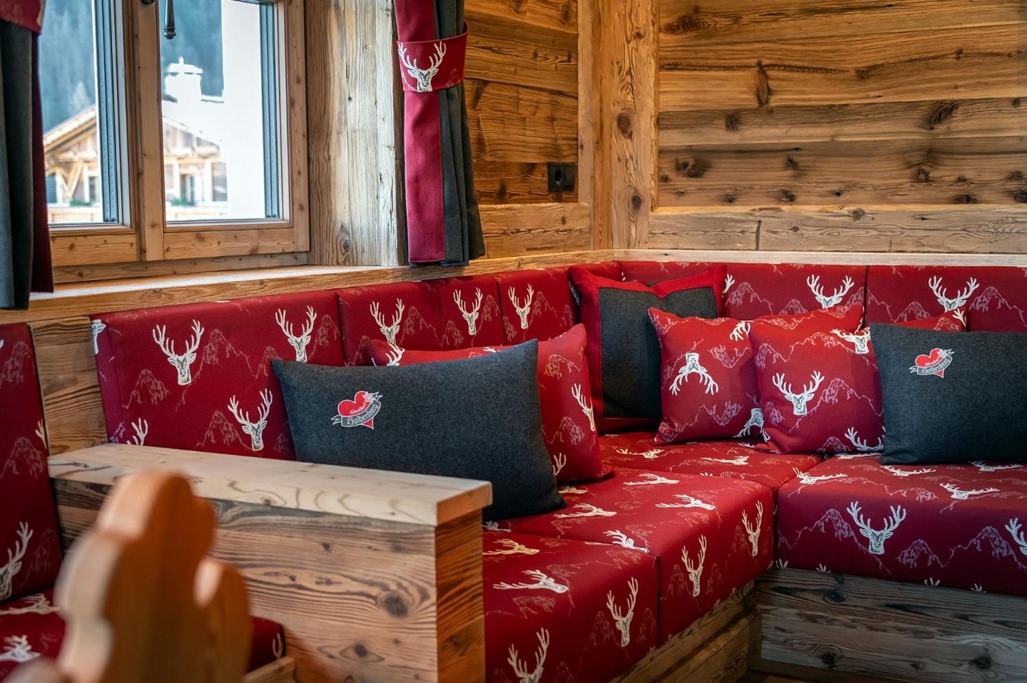 Chalets Almdorf Haidenberg Brunico Ruang foto